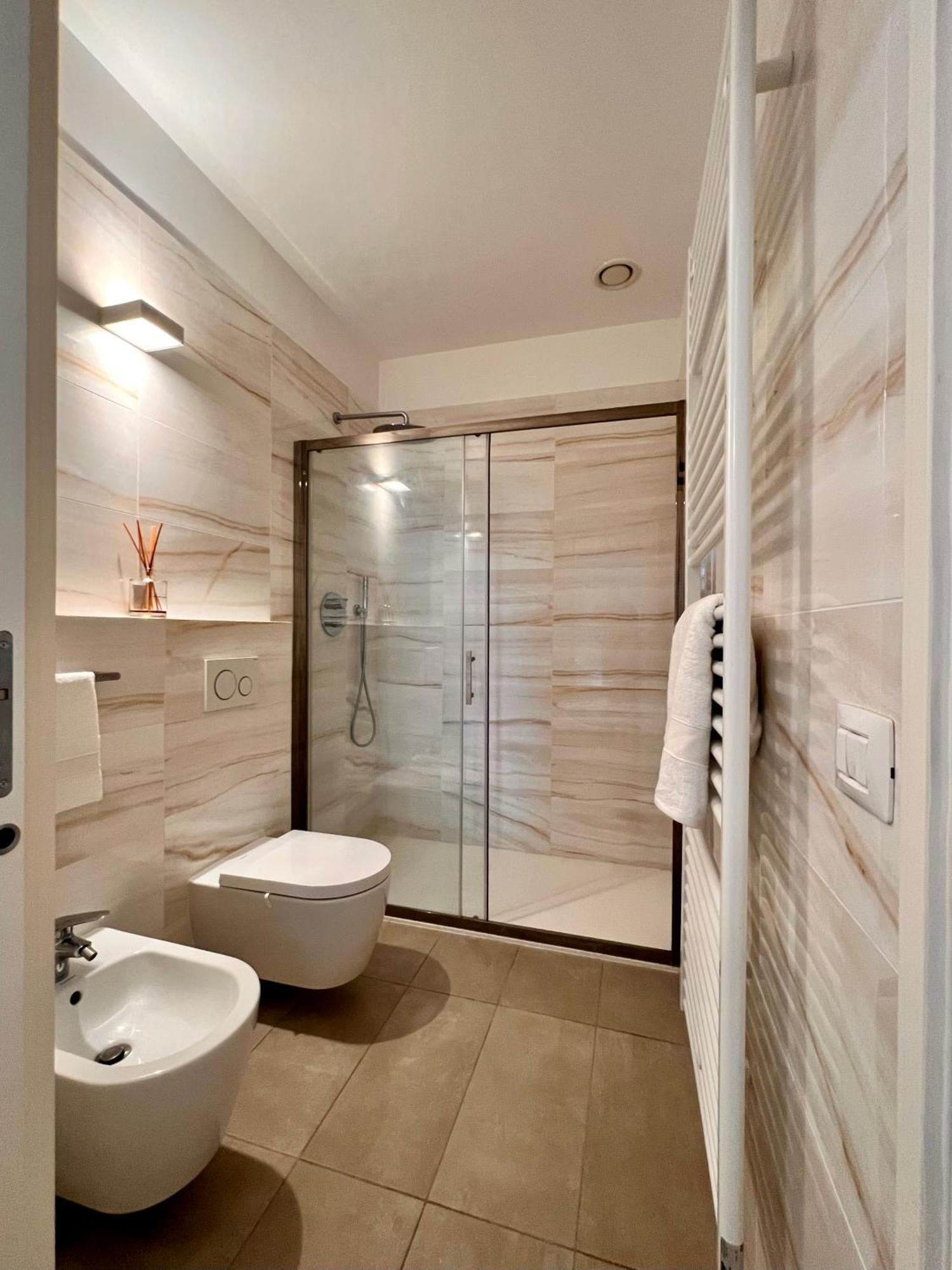 Welcome To Art Building - Comfort & Elegant Flat Appartement Milaan
